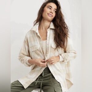 Aerie Cream and White Plaid Shirt 100% cotton, oversized